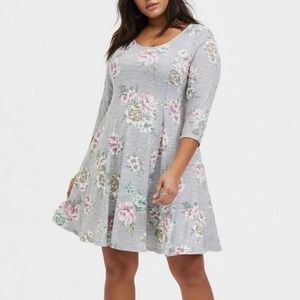 Torrid SZ 1 Mini Hacci Fluted Dress NWT Floral